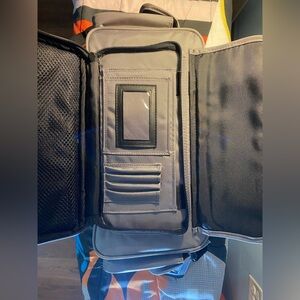 Sturdy, Vinyl Padded Carrying Case For Camcorder Or Camera